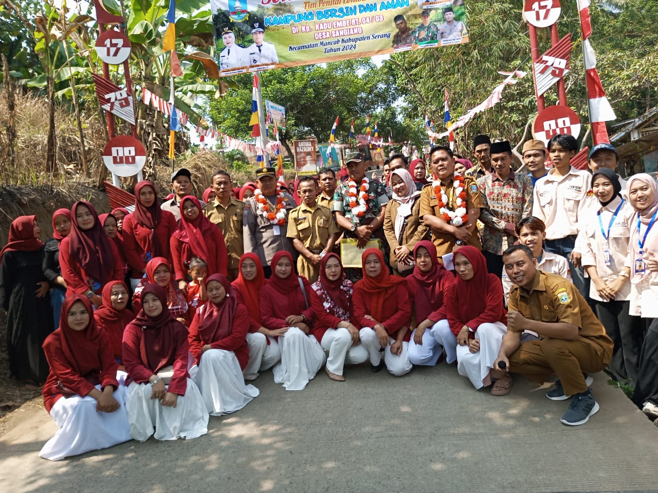 14 Desa Yang Ada Dikecamatan Mancak Ikut Serta Lomba Kampung Bersih dan Aman ( LKBA)